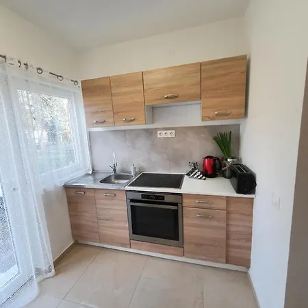 Horvath Apartman Feriehus *