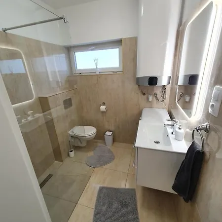 Horvath Apartman Feriehus *